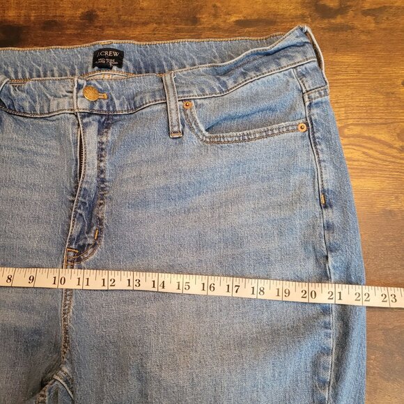 J Crew Jeans Size 35 Mid Rise Flare Crop Medium Light Wash Denim Western - Picture 8 of 11
